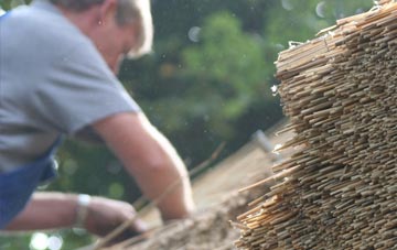 professional Bryanston thatchers